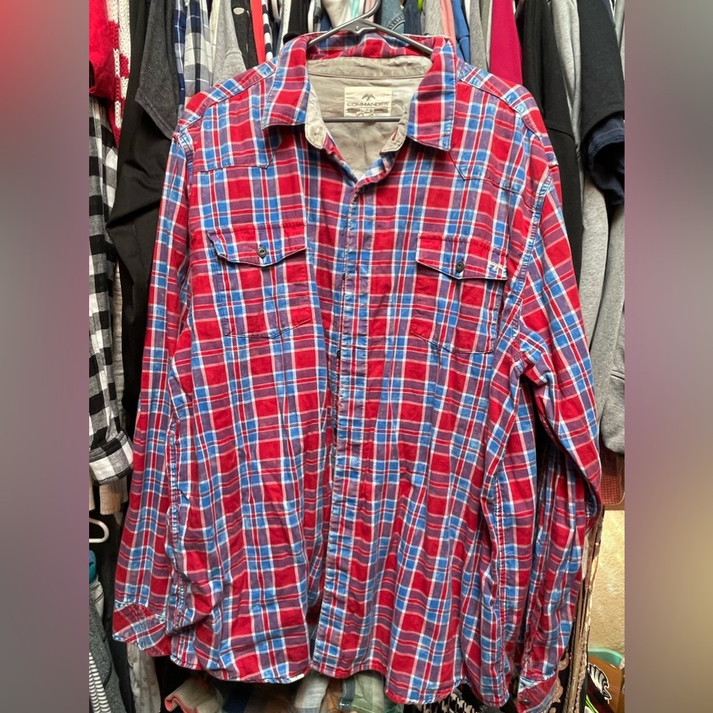 Men’s button down Duck Dynasty